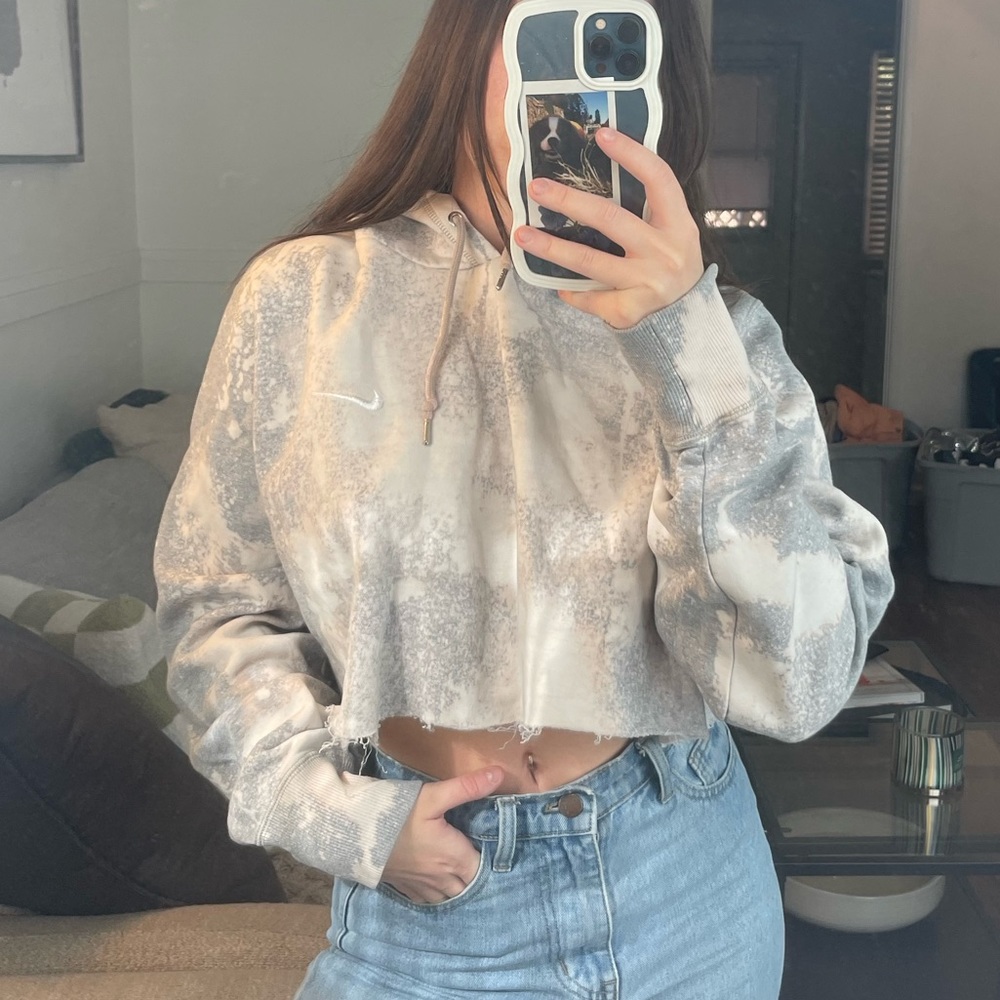 Custom ONE OF A KIND VINTAGE Nike cropped hoodie
